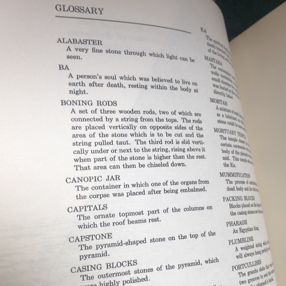 Pyramid - a book by David Macaulay - Picture 10 of 11